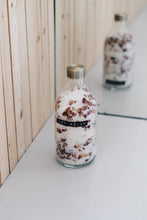 Afbeelding in Gallery-weergave laden, rozen badzout - just relax